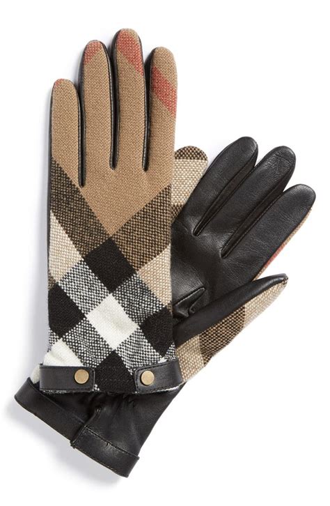 burberry gloves for women